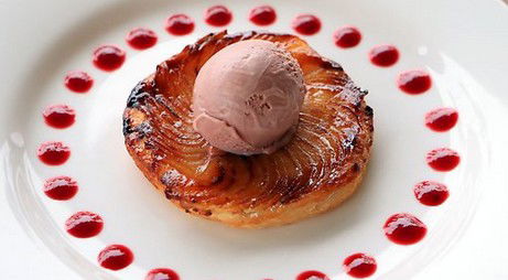 Bald Knob QLD Accommodation Sunshine Coast