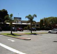 Wanneroo Villa Tavern - Accommodation Sunshine Coast