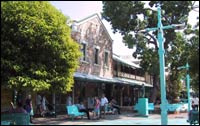 Victoria Hotel - Accommodation Sunshine Coast 0