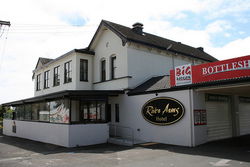 Loongana TAS Accommodation Sunshine Coast