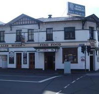 The Royal Oak - Accommodation Sunshine Coast