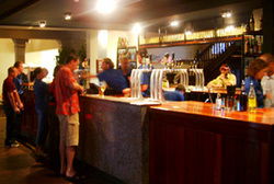 Balmoral Hotel - Accommodation Sunshine Coast 1