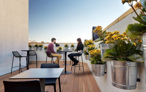 Subiaco Hotel - Accommodation Sunshine Coast 2