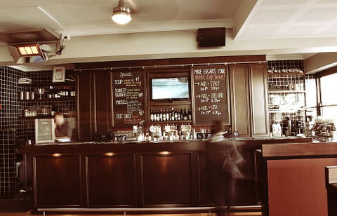Edgar's Inn - Accommodation Sunshine Coast 1