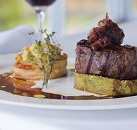 Chris's Beacon Point Restaurant - Accommodation Sunshine Coast