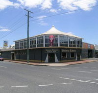 Edgewater Hotel - Accommodation Sunshine Coast