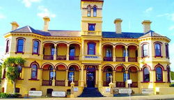 Swan Island VIC Accommodation Sunshine Coast