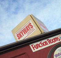Skyways Hotel - Accommodation Sunshine Coast