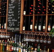 Amphoras  Bar  Bistro