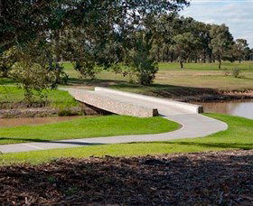 Stonebridge Golf Club - Accommodation Sunshine Coast 1
