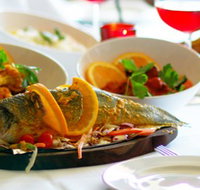 Bundu Khan - Accommodation Sunshine Coast