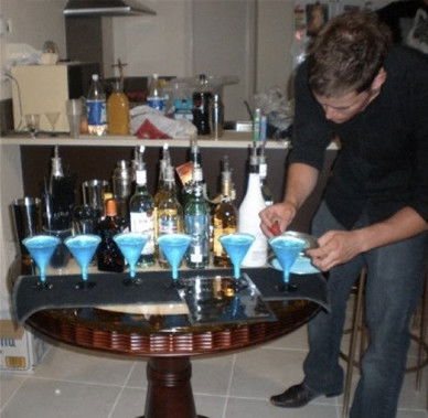 BarUp Unique Bar And DJ Hire - Accommodation Sunshine Coast 2