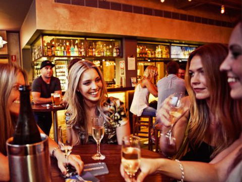 Burwood Inn Hotel - Accommodation Sunshine Coast 2