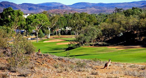 Range View Restaurant - Accommodation Sunshine Coast 1