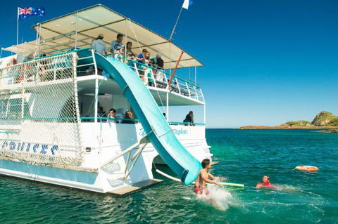 Moonshadow–TQC Cruises - Accommodation Sunshine Coast 2