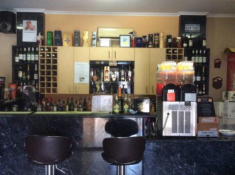 D'Amato's Family Restaurant - Accommodation Sunshine Coast 4