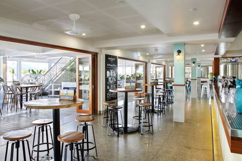 Hemingway's Brewery Port Douglas - Accommodation Sunshine Coast 4