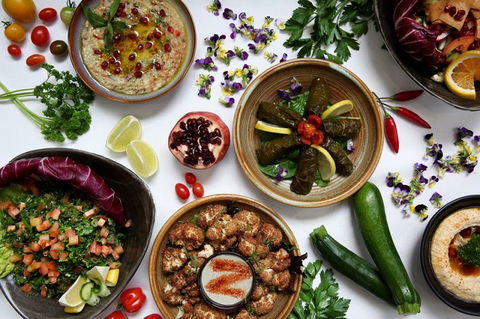 Zahli Modern Middle Eastern Restaurant - Accommodation Sunshine Coast 0