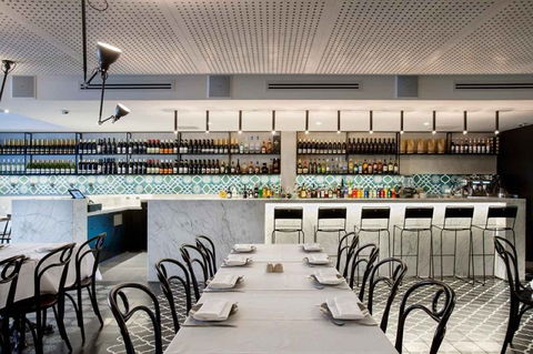 Zahli Modern Middle Eastern Restaurant - Accommodation Sunshine Coast 10