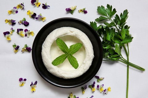 Zahli Modern Middle Eastern Restaurant - Accommodation Sunshine Coast 1