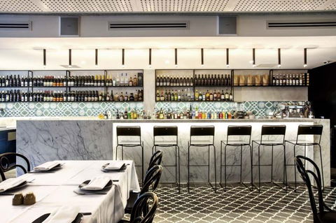 Zahli Modern Middle Eastern Restaurant - Accommodation Sunshine Coast 4