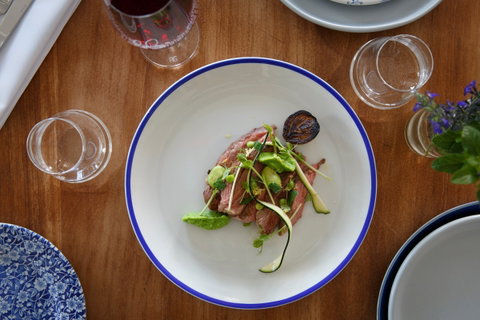 Dine In Style With Lola - Accommodation Sunshine Coast 1