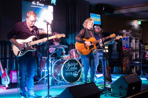 Hats Off To Country Music Festival - Accommodation Sunshine Coast 2