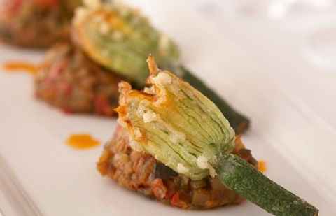 Mezzaluna Ristorante Italiano - Accommodation Sunshine Coast 2