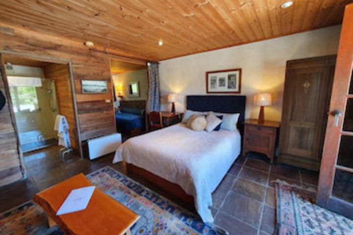 Hawley Beach TAS Accommodation Sunshine Coast