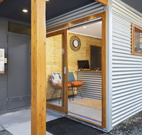 North Pier Hotel - Accommodation Sunshine Coast