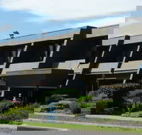 Frankston International - Accommodation Sunshine Coast