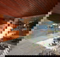 Melbourne Dandenong Central Apartment - Accommodation Sunshine Coast