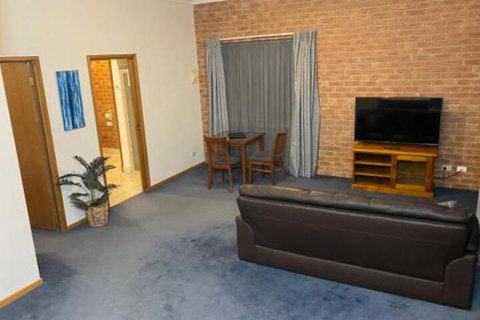 Best Western Coastal Waters Motor Inn - Accommodation Sunshine Coast 3
