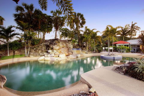 Mission Beach Resort - Accommodation Sunshine Coast 2