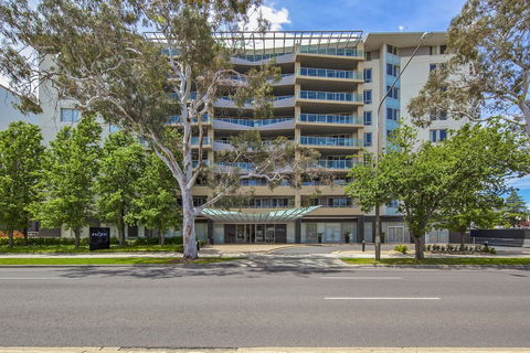 Pacific Suites Canberra - Accommodation Sunshine Coast 2