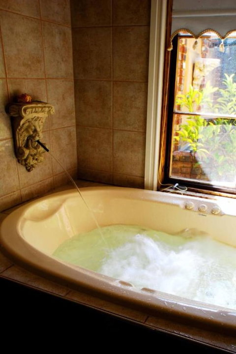 Jacobs Creek Retreat - Accommodation Sunshine Coast 5