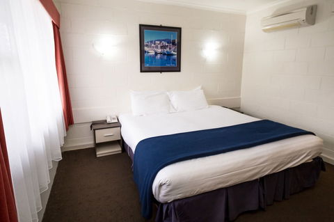 Edgewater Hotel - Accommodation Sunshine Coast 4