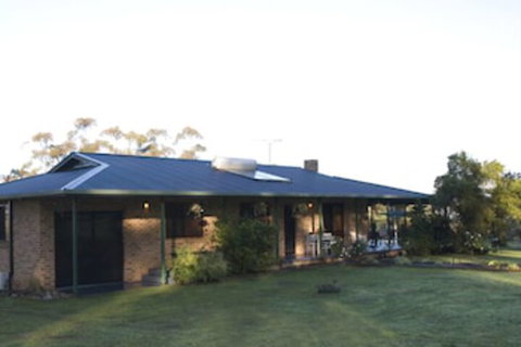 Talga Vines Vineyard Escape - Accommodation Sunshine Coast 1