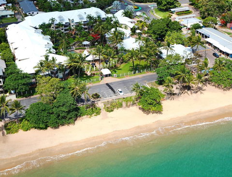 Coral Sands Resort - Accommodation Sunshine Coast 0