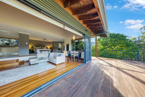 Cedars Mount View - Accommodation Sunshine Coast 2