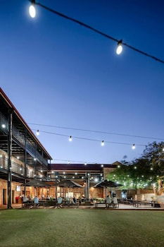 The Esplanade Hotel Port Hedland - Accommodation Sunshine Coast 2