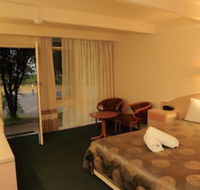 Absolute Lakes Entrance - Accommodation Sunshine Coast