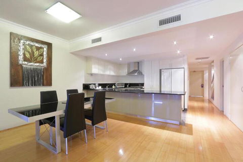 Verandah Apartments - Accommodation Sunshine Coast 4