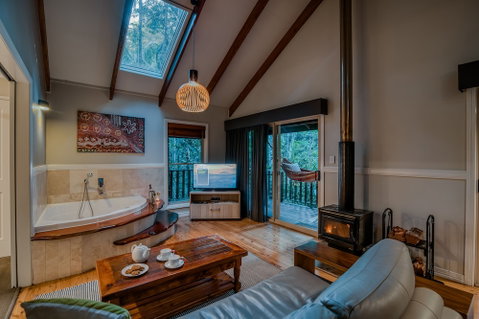 Narrows Escape Rainforest Retreat - Accommodation Sunshine Coast 4