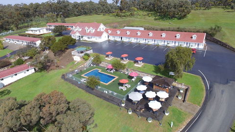 Clare Valley Motel - Accommodation Sunshine Coast 2