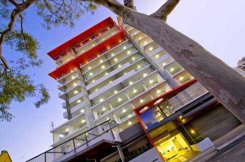 The Edge Apartment Hotel - Accommodation Sunshine Coast 0