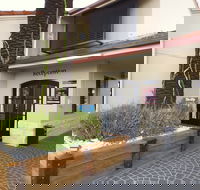 Burke and Wills Motor Inn - Accommodation Sunshine Coast