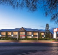 Bellevue on the Lakes - Accommodation Sunshine Coast