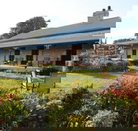 Robe House - Accommodation Sunshine Coast