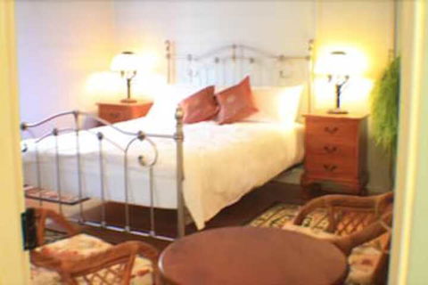 Classique Bed & Breakfast - Accommodation Sunshine Coast 7
